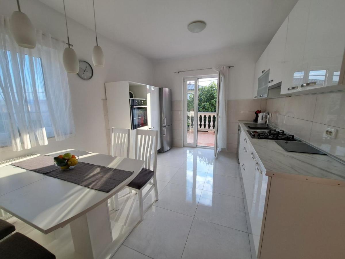 נובי ווינודולסקי Apartment Nina מראה חיצוני תמונה